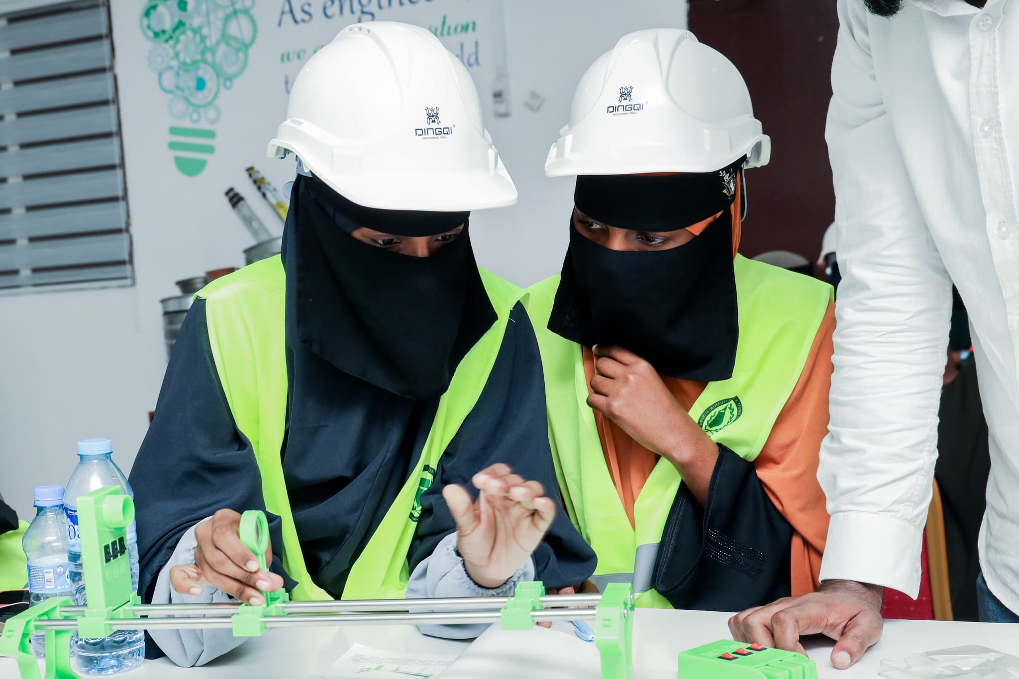 STEM Laboratory 4 at Jamhuriya University